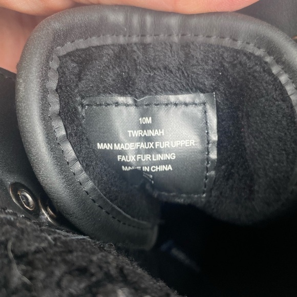 Tommy Hilfiger RAINAH Black Synthetic/Faux Fur Line Lace Up Ankle Boots Size 10M - Picture 9 of 10